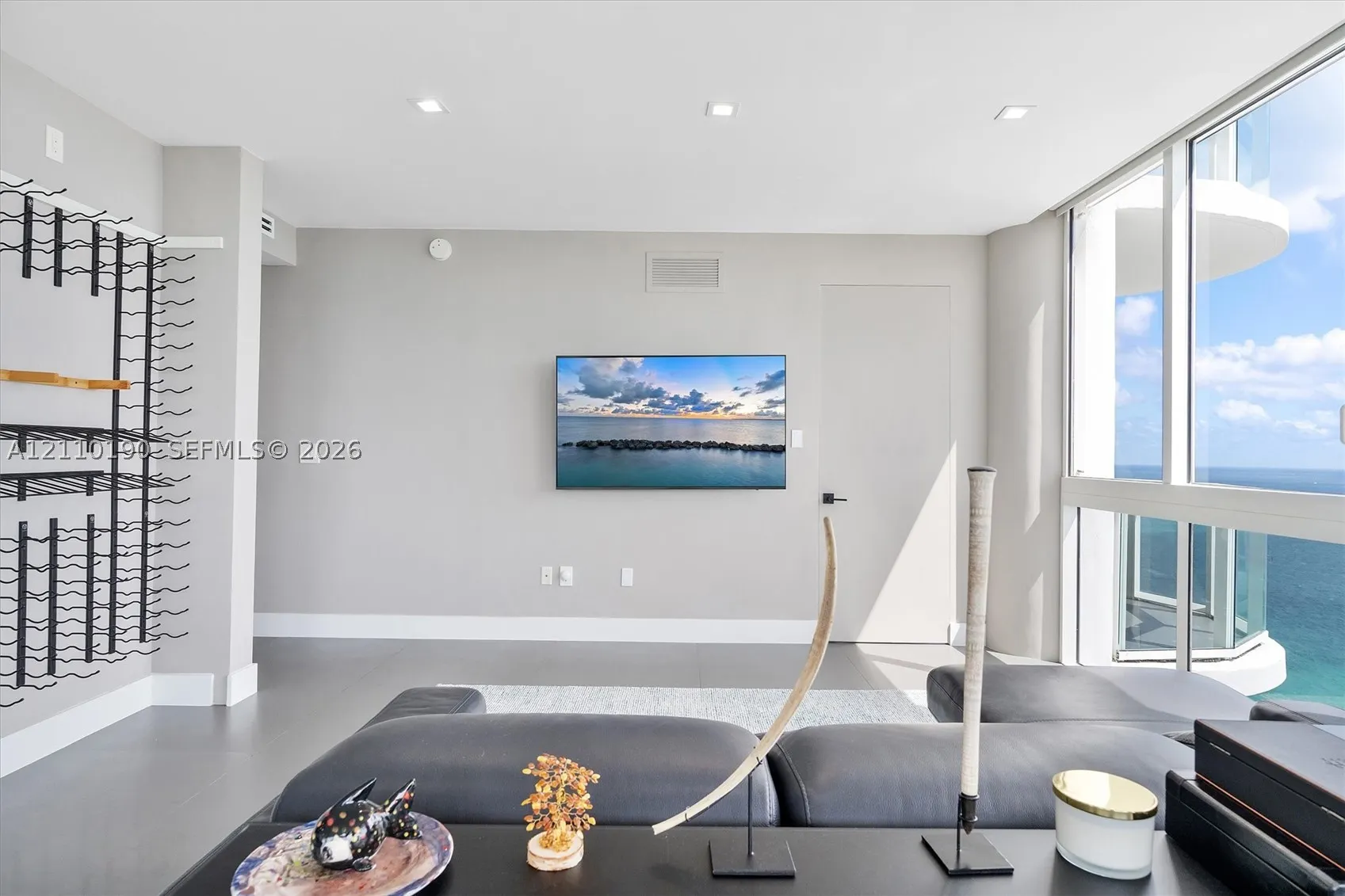 6365 Collins Ave #4307