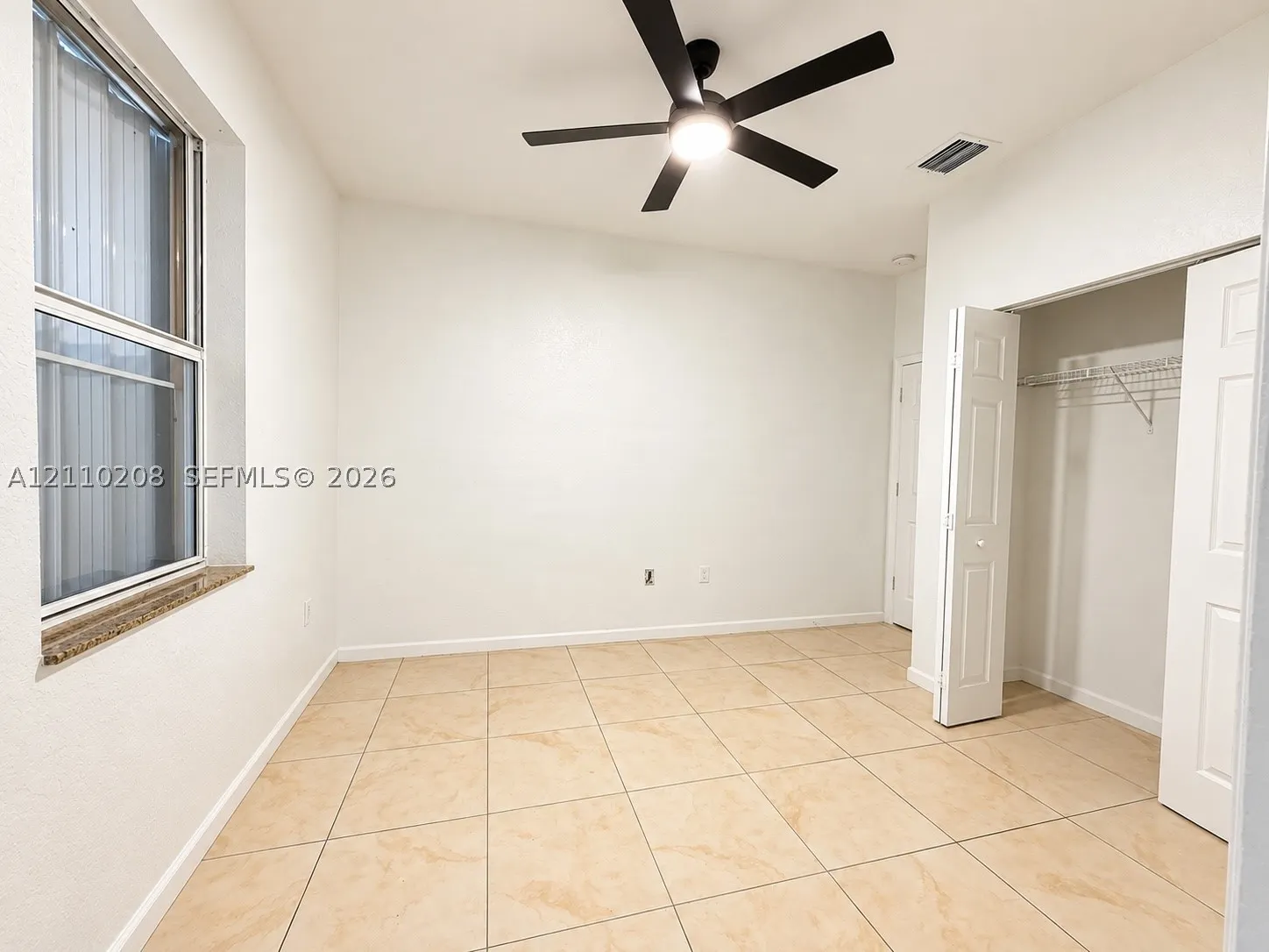 657 SE 30th Ter #A