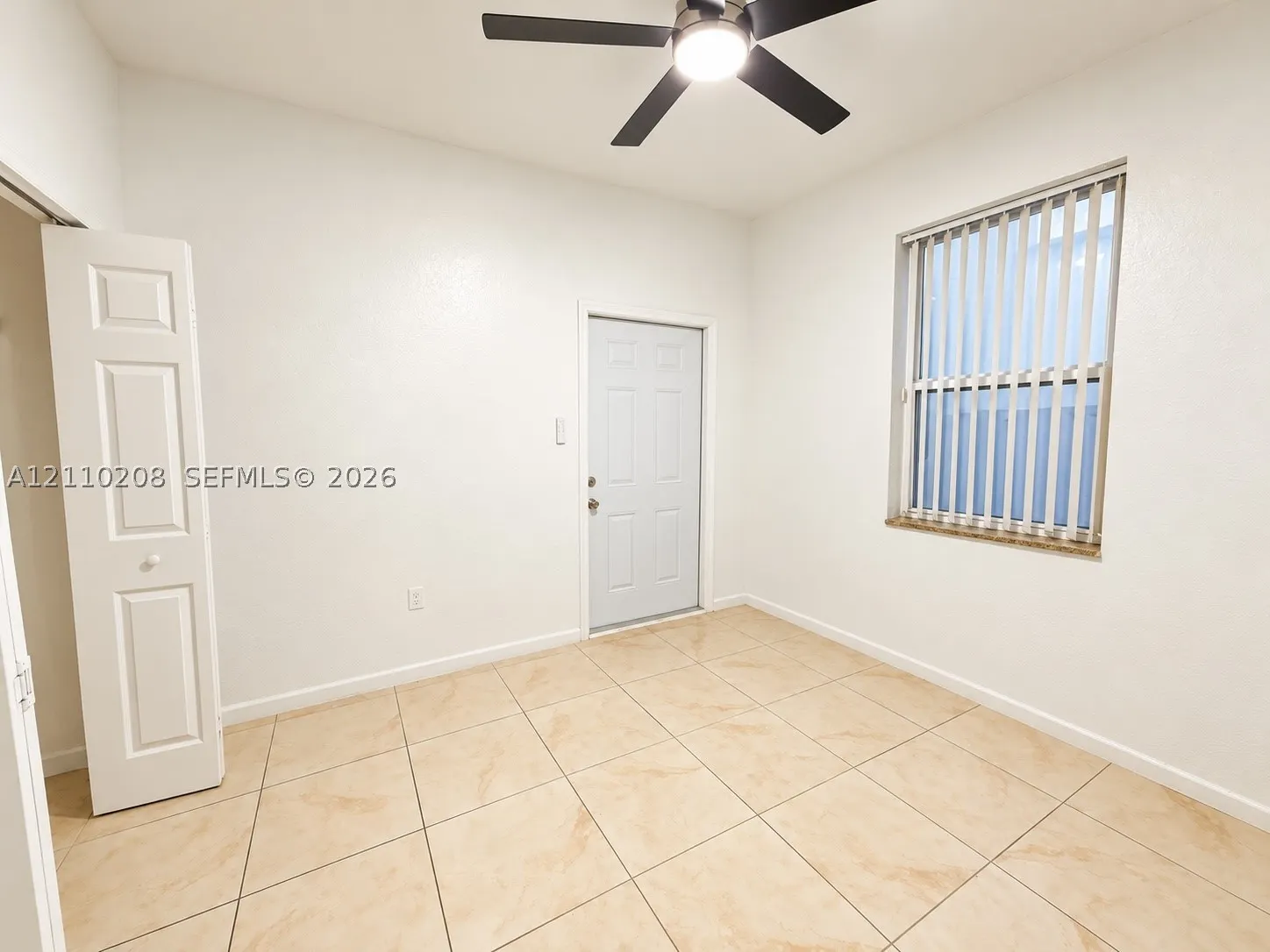 657 SE 30th Ter #A