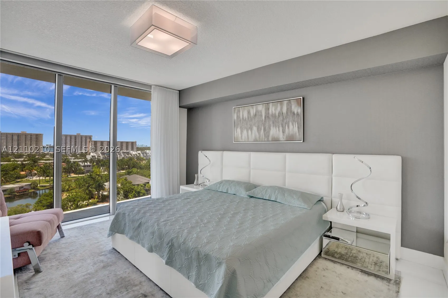 330 Sunny Isles Blvd #5-908
