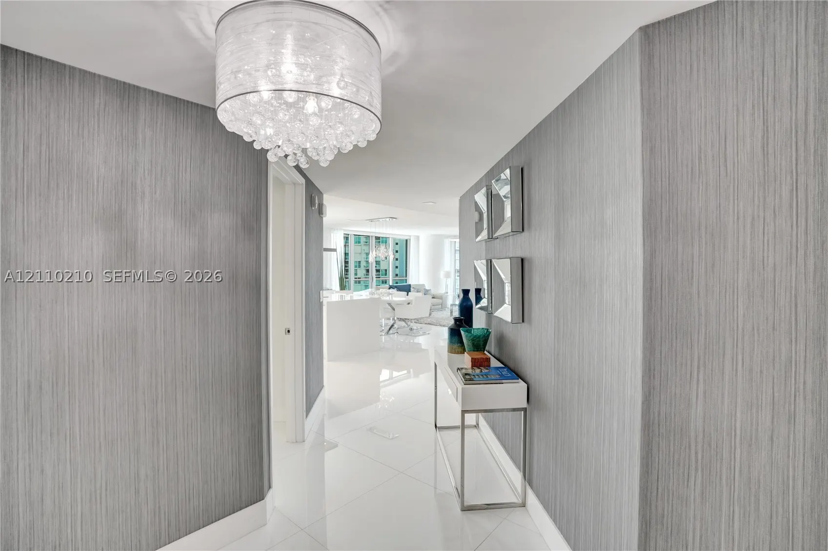 330 Sunny Isles Blvd #5-908