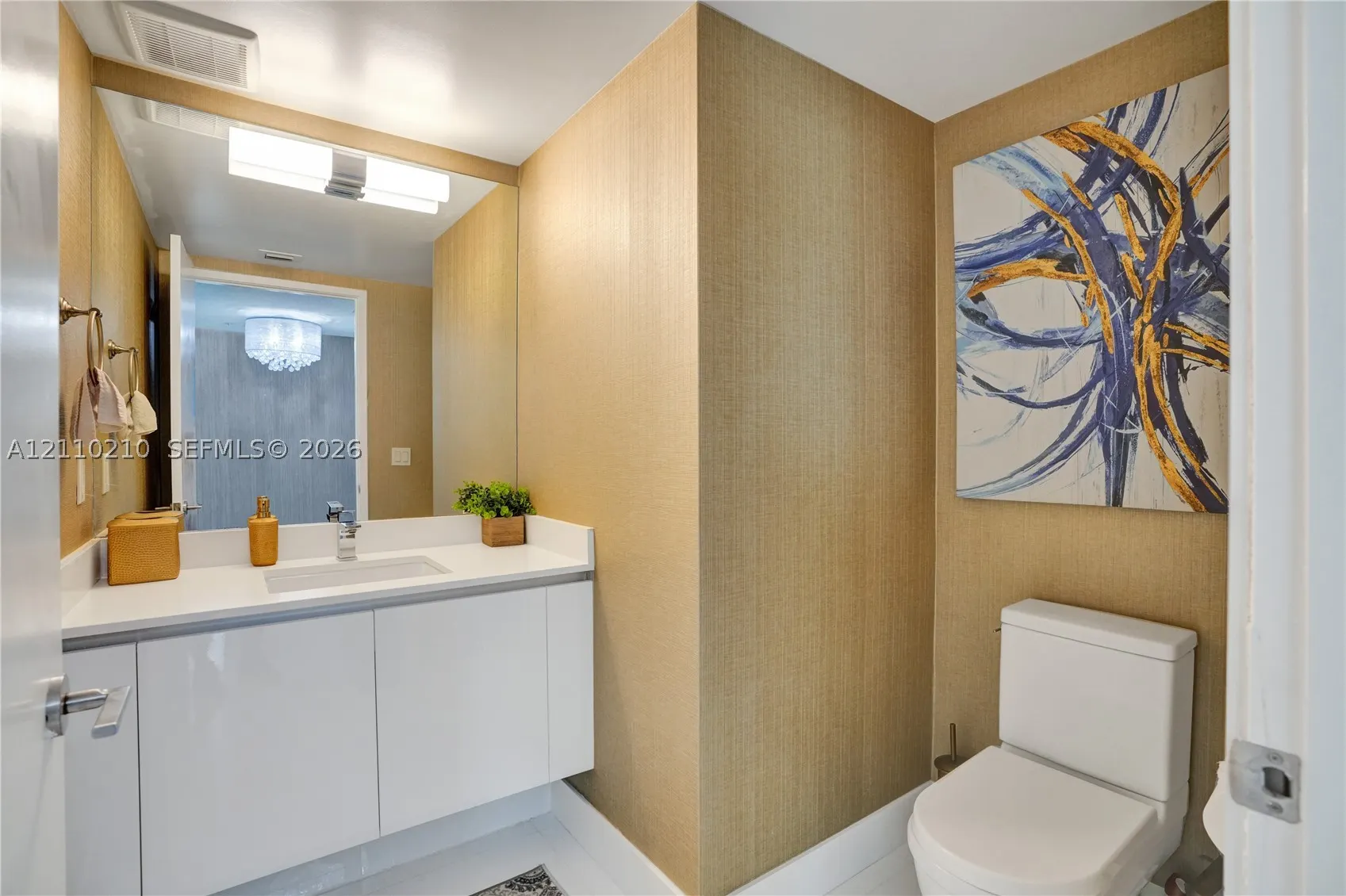 330 Sunny Isles Blvd #5-908