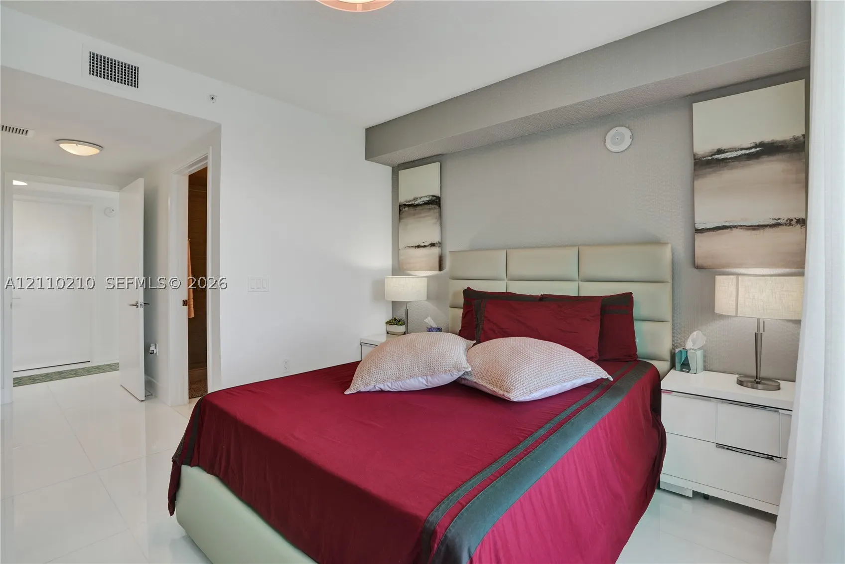 330 Sunny Isles Blvd #5-908