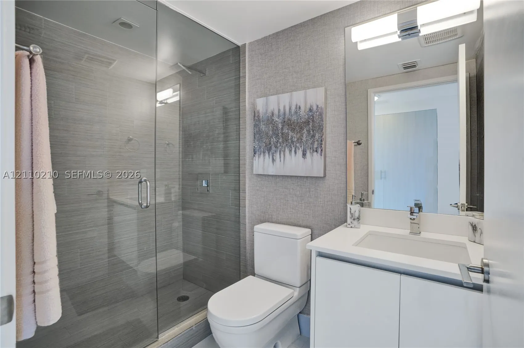 330 Sunny Isles Blvd #5-908
