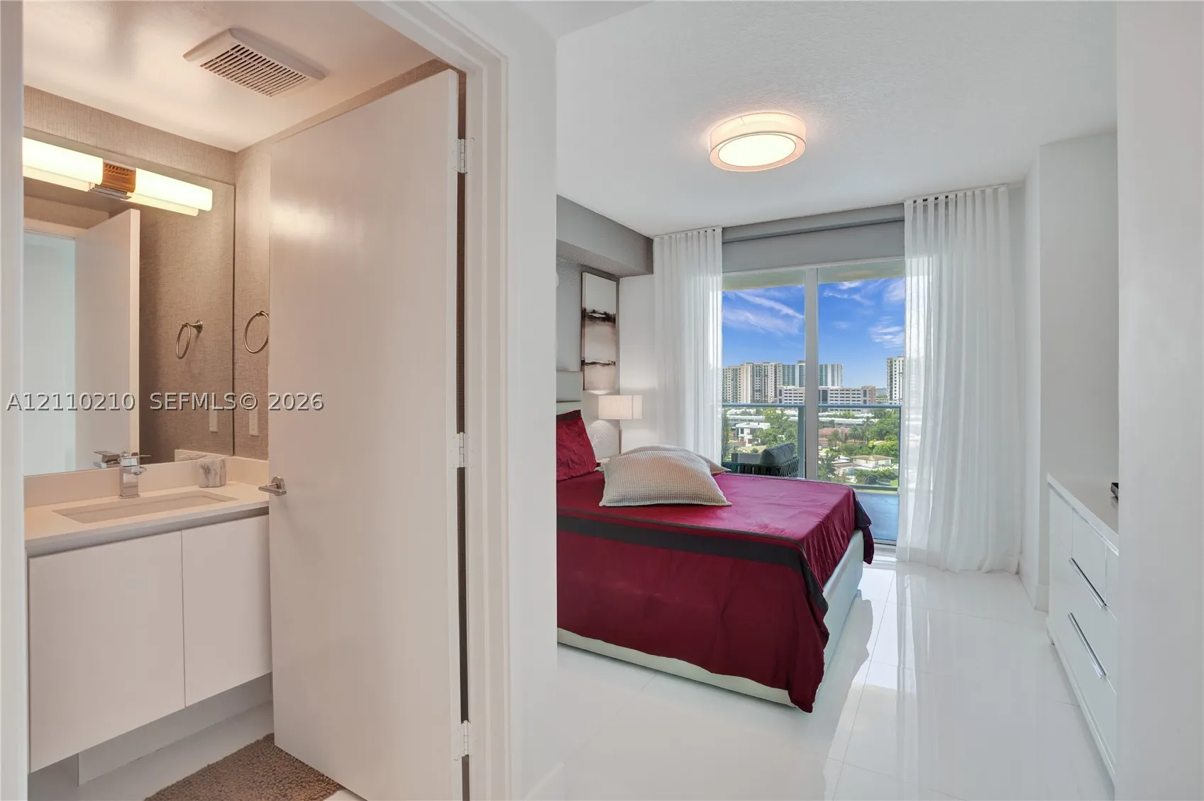 330 Sunny Isles Blvd #5-908