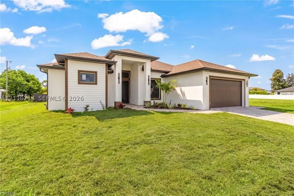 7 SW 19TH Pl