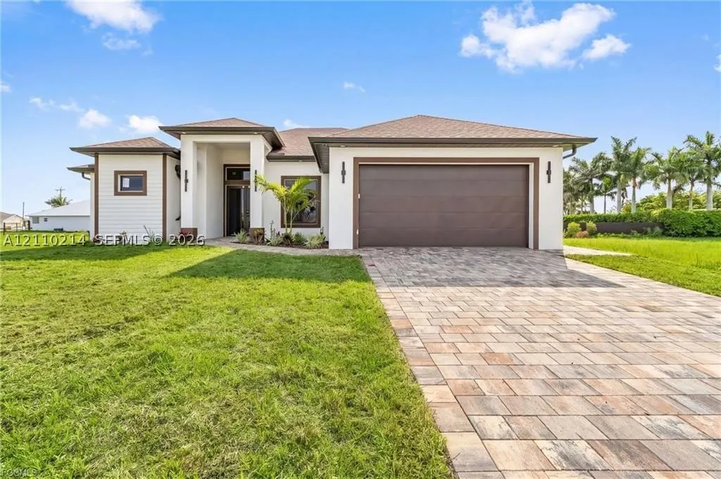 7 SW 19TH Pl