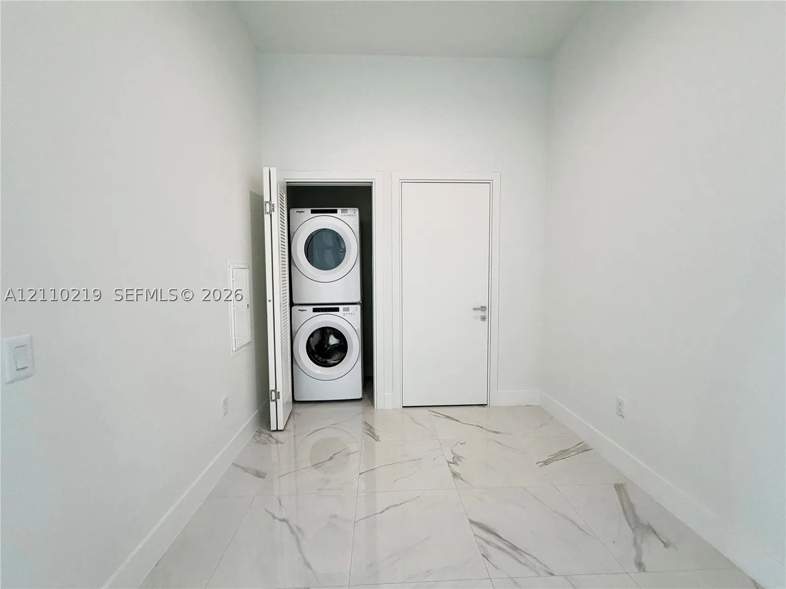 1170 E Hallandale Beach blvd #605