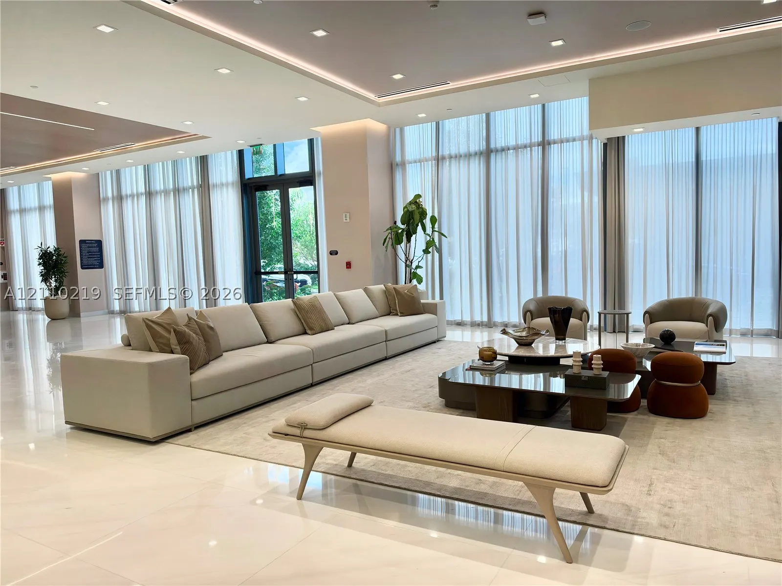 1170 E Hallandale Beach blvd #605