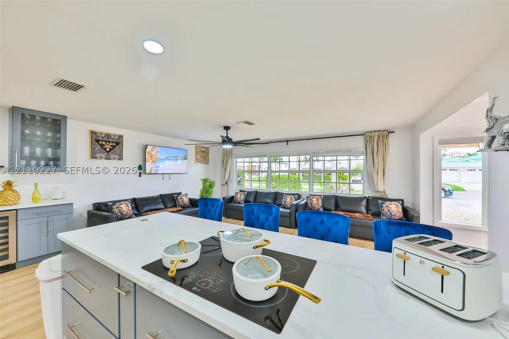 450 Bayshore Dr