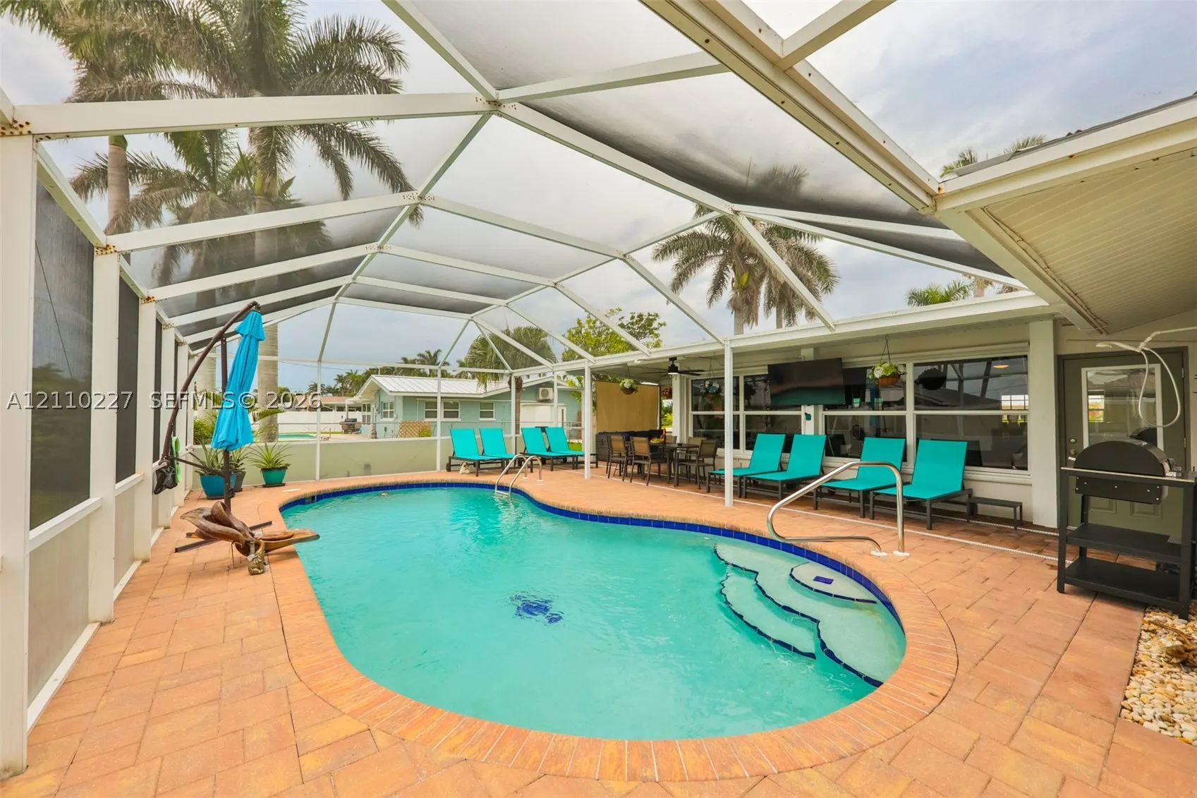 450 Bayshore Dr