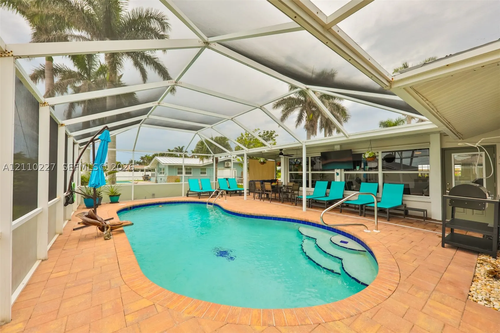 450 Bayshore Dr