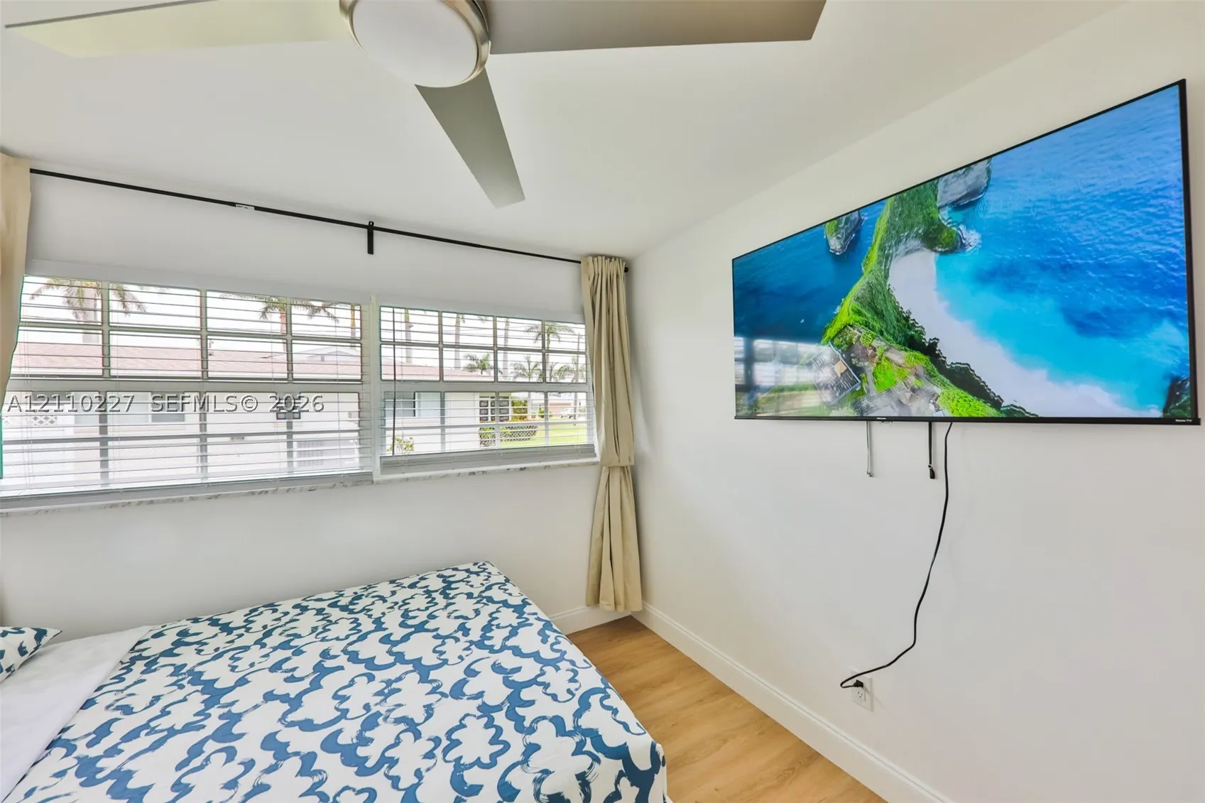 450 Bayshore Dr