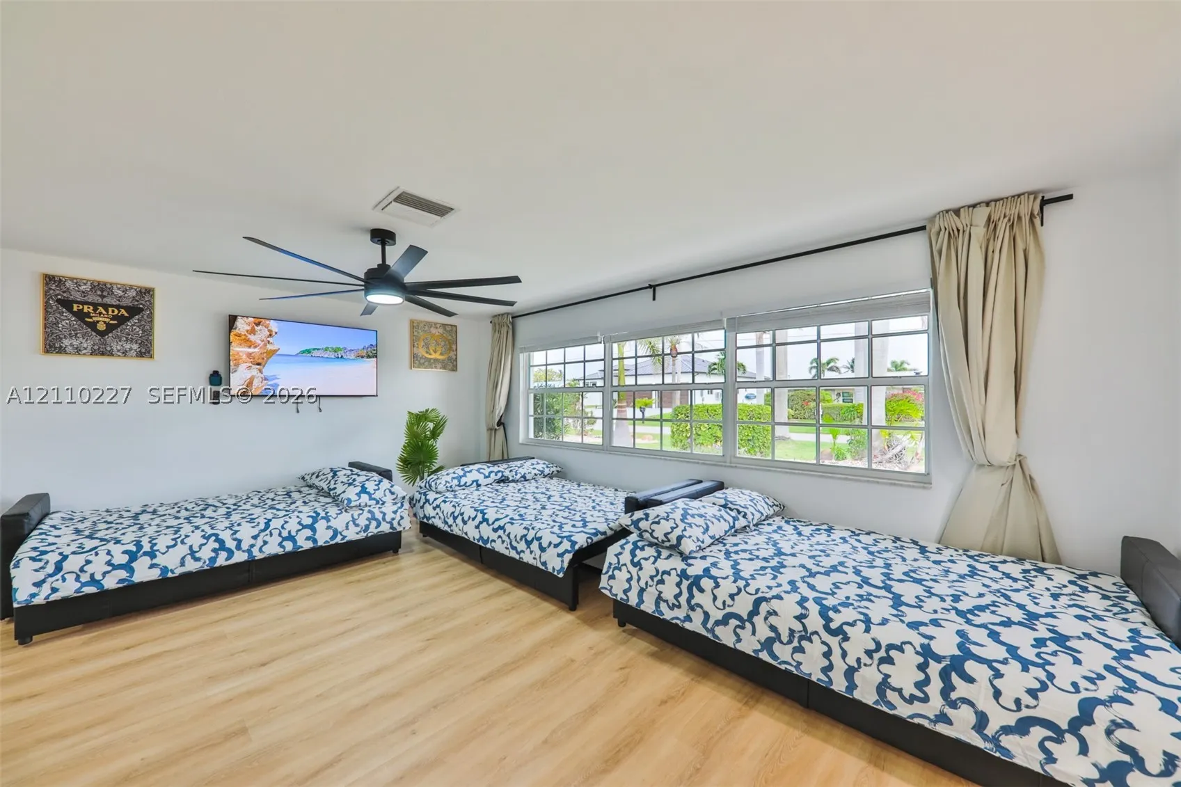 450 Bayshore Dr