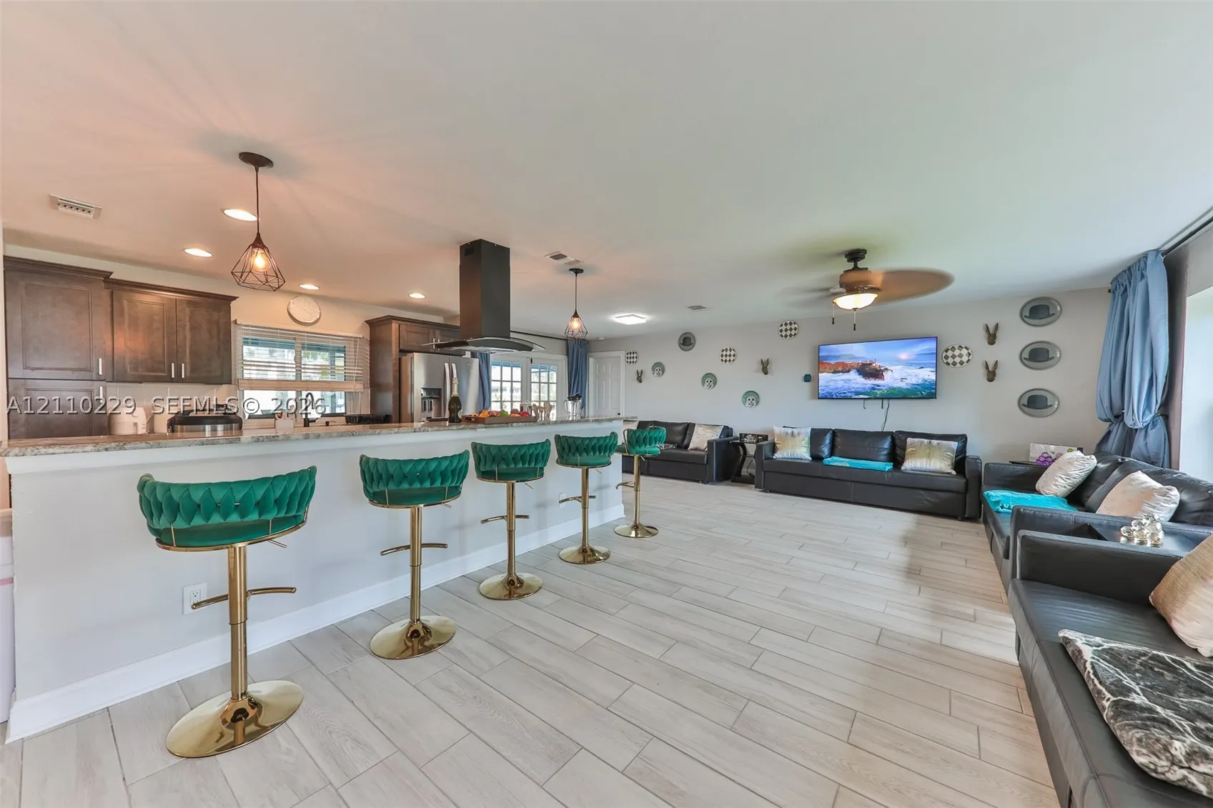 355 Bayshore Dr.