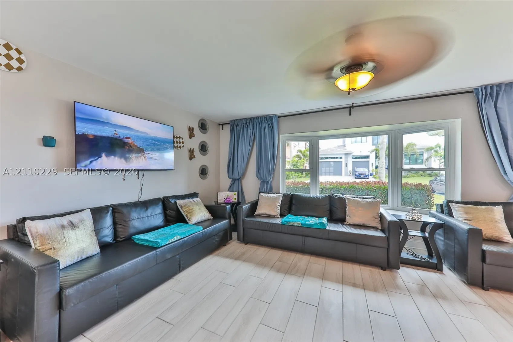 355 Bayshore Dr.