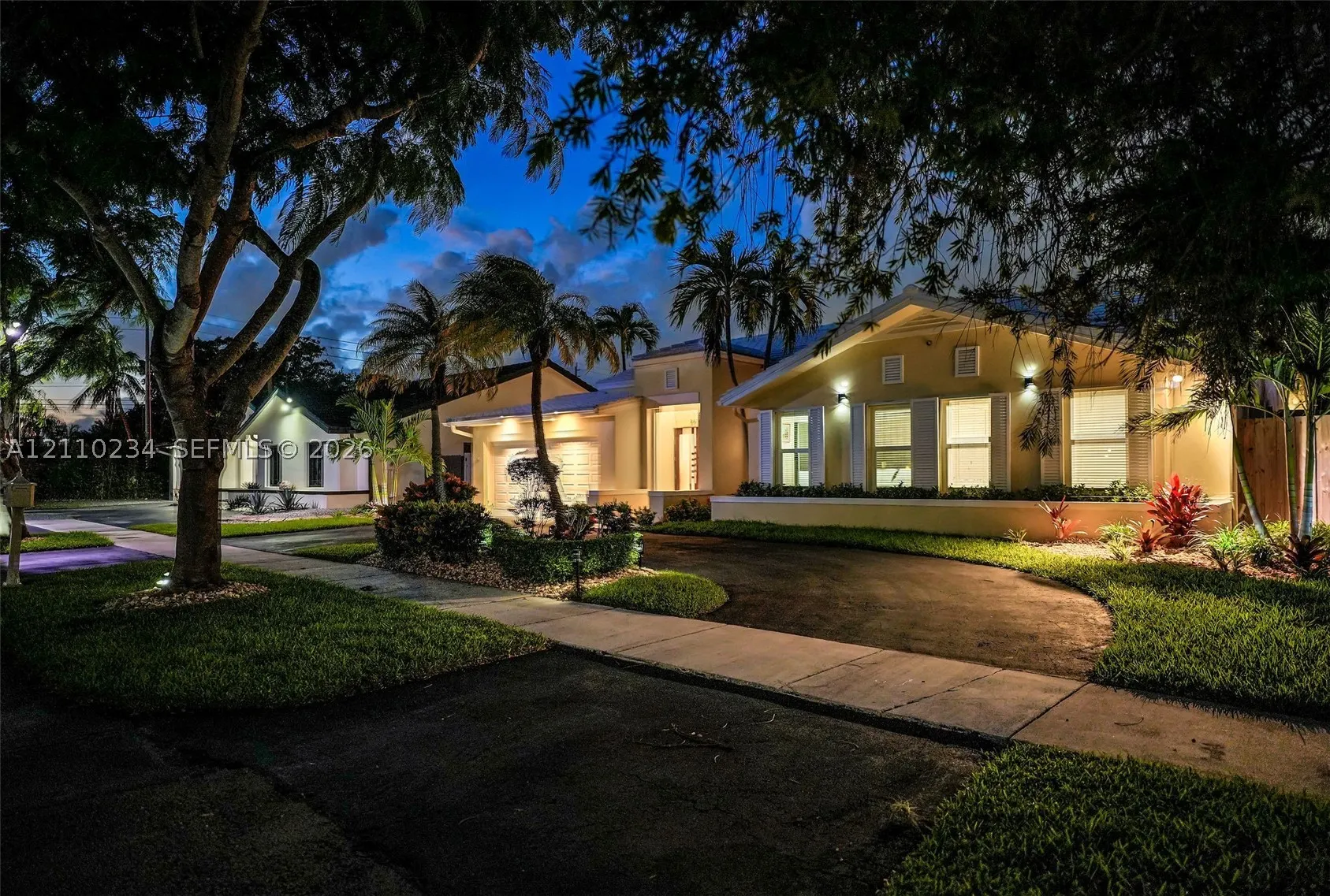 8601 SW 82nd Ter