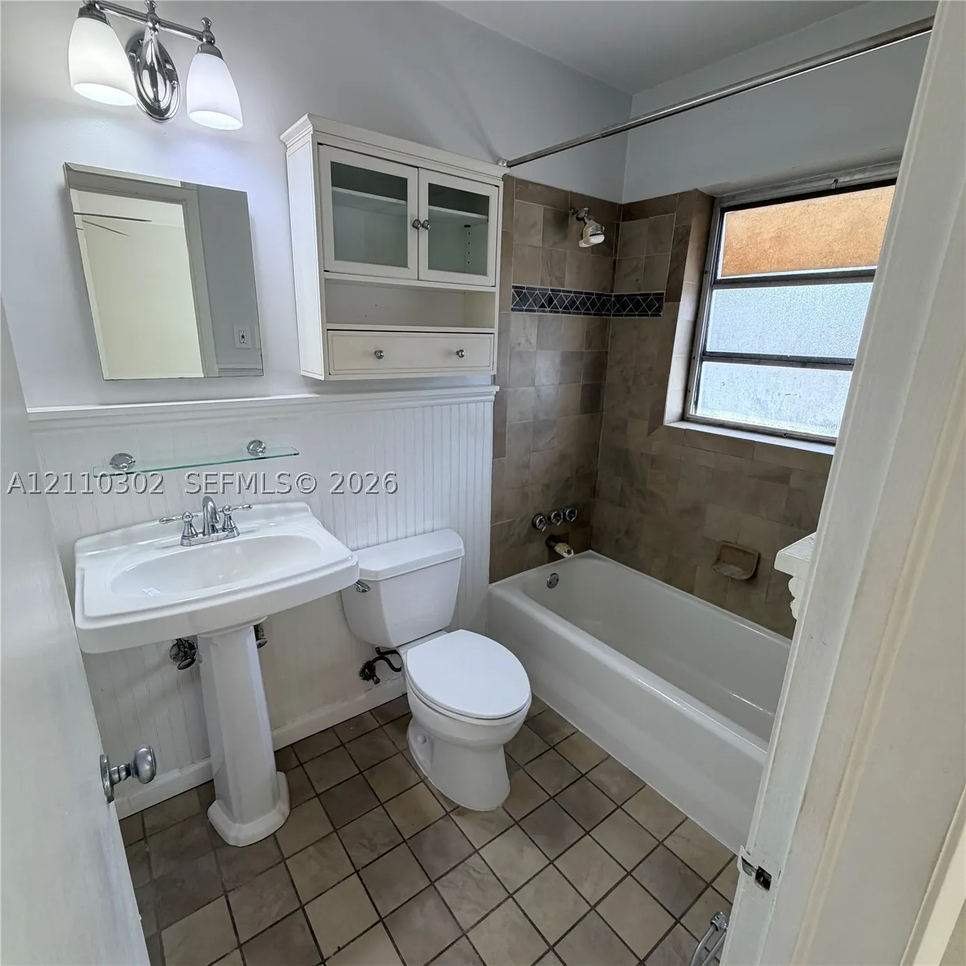 2416 SE 2nd St #1