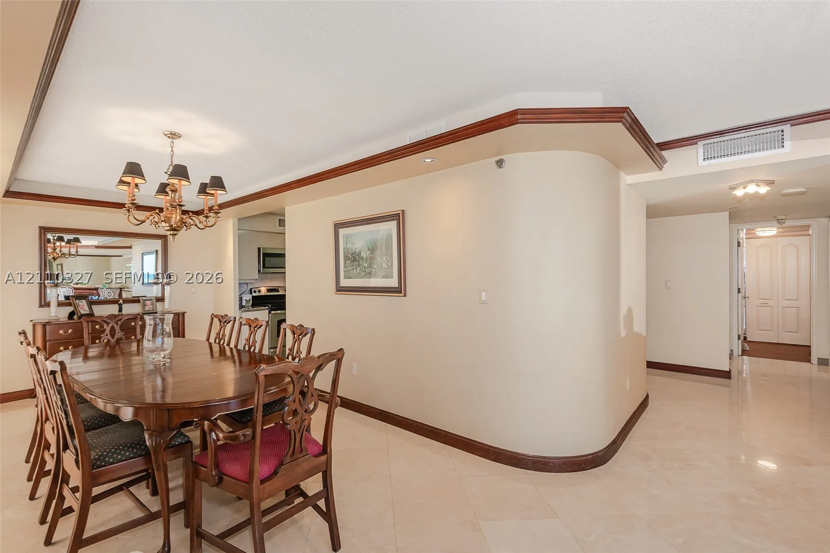 5757 Collins Ave #1005