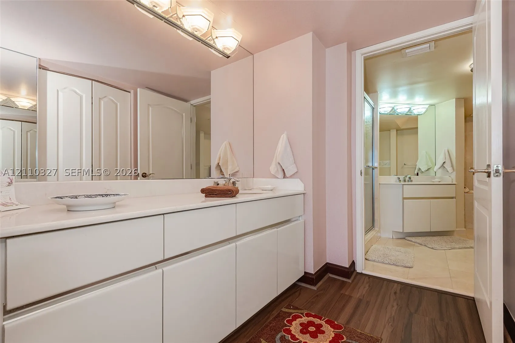 5757 Collins Ave #1005