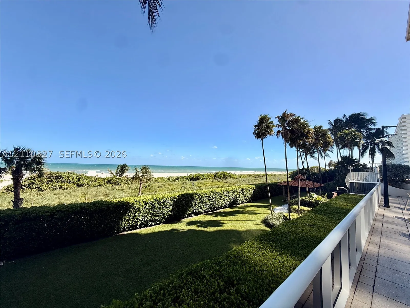 5757 Collins Ave #1005