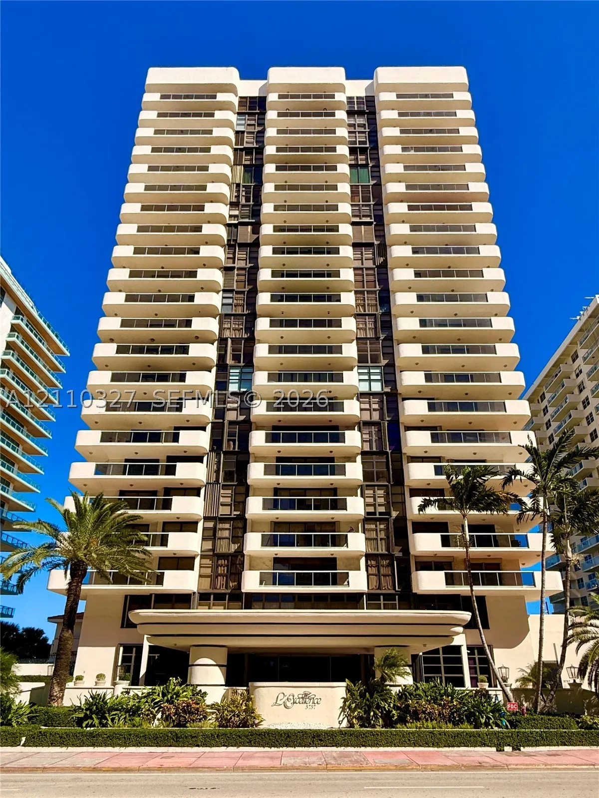 5757 Collins Ave #1005