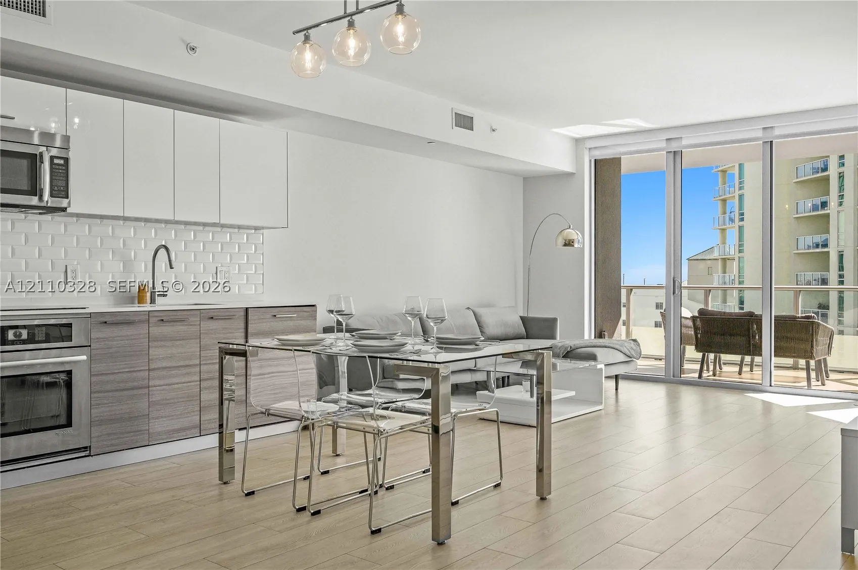 1300 Brickell Bay Dr #1603