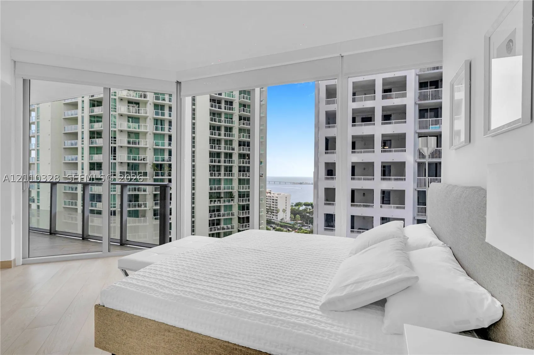 1300 Brickell Bay Dr #1603