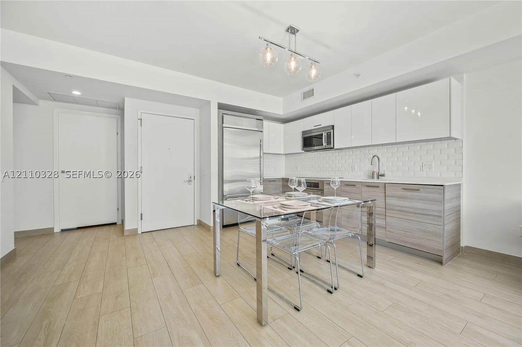 1300 Brickell Bay Dr #1603