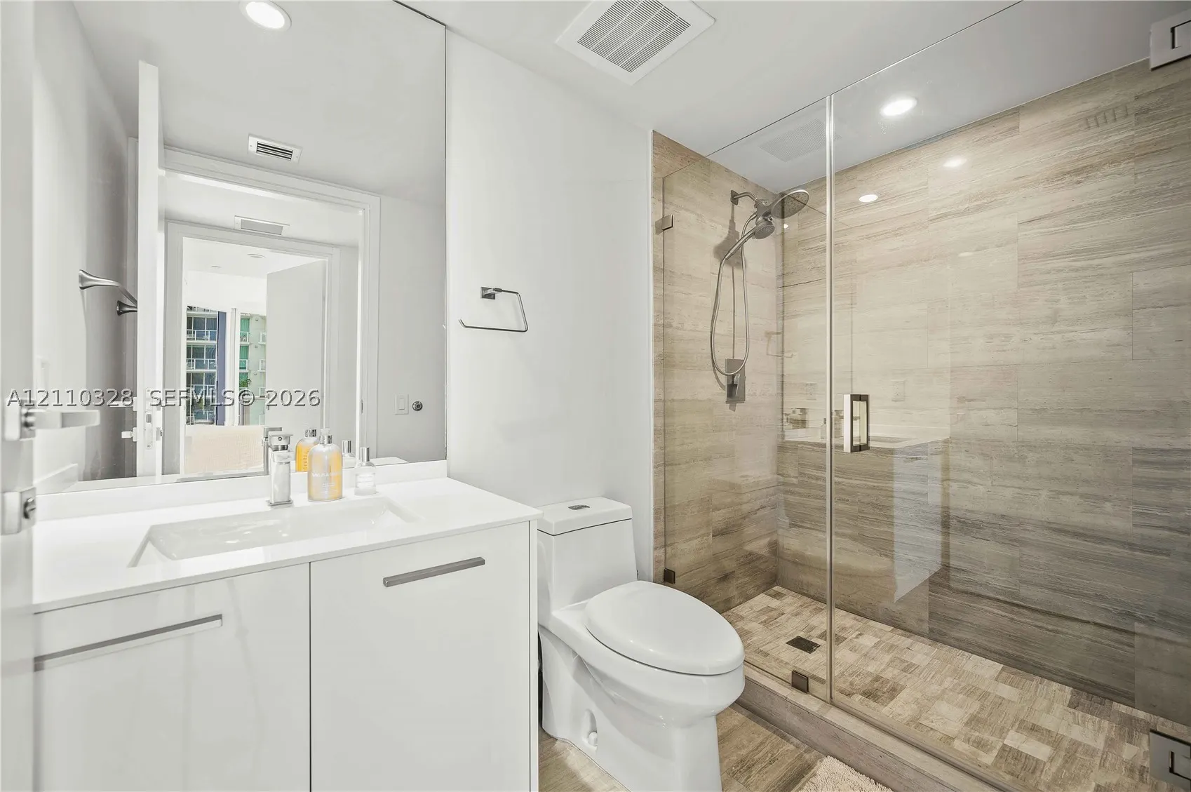 1300 Brickell Bay Dr #1603