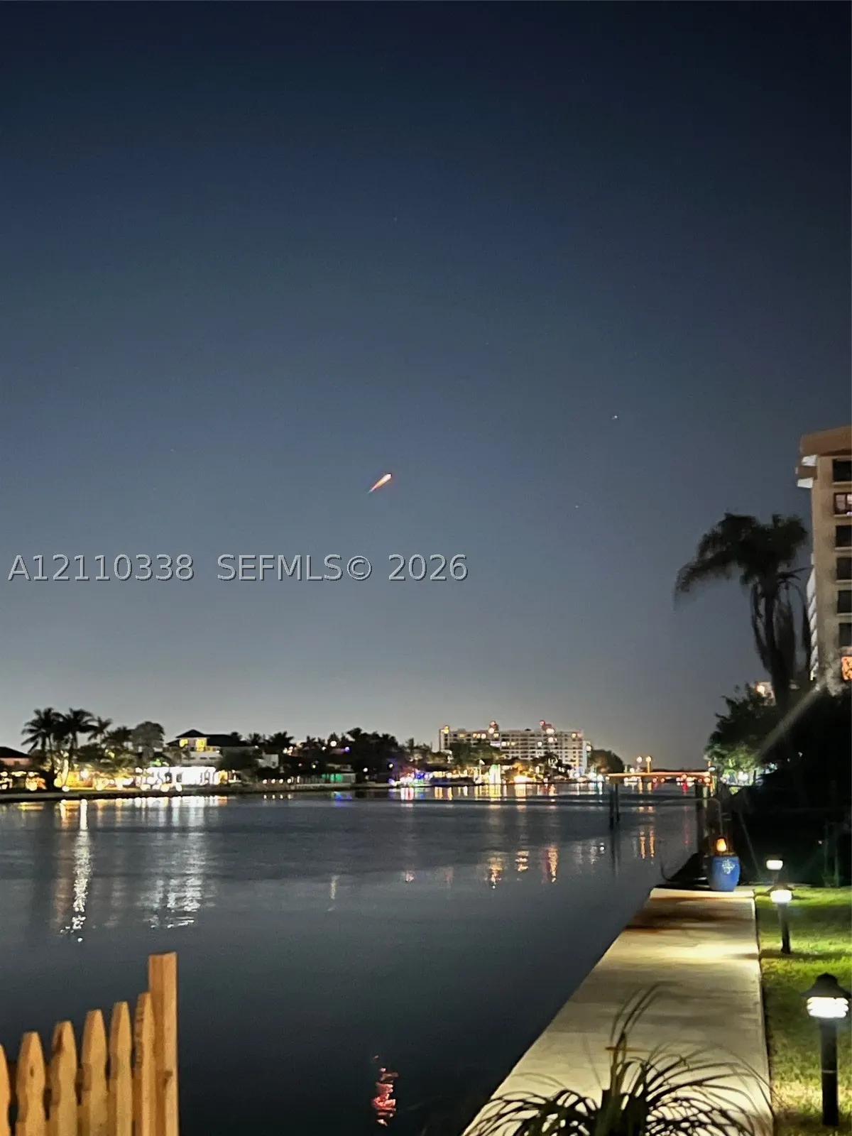401 N Riverside Dr #105