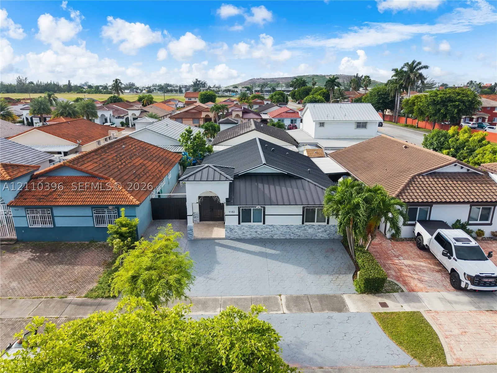 9182 NW 112th Ter