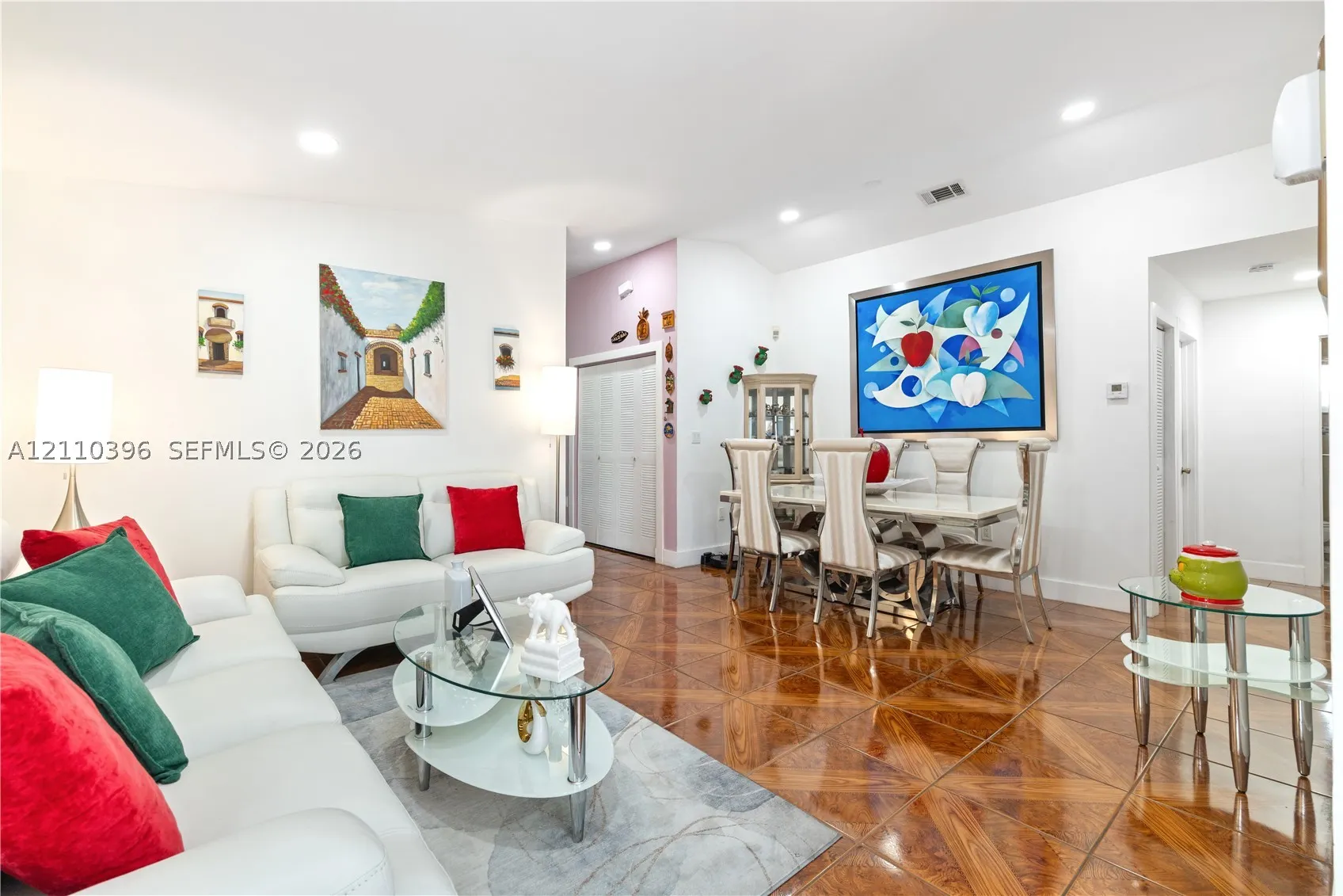 9182 NW 112th Ter