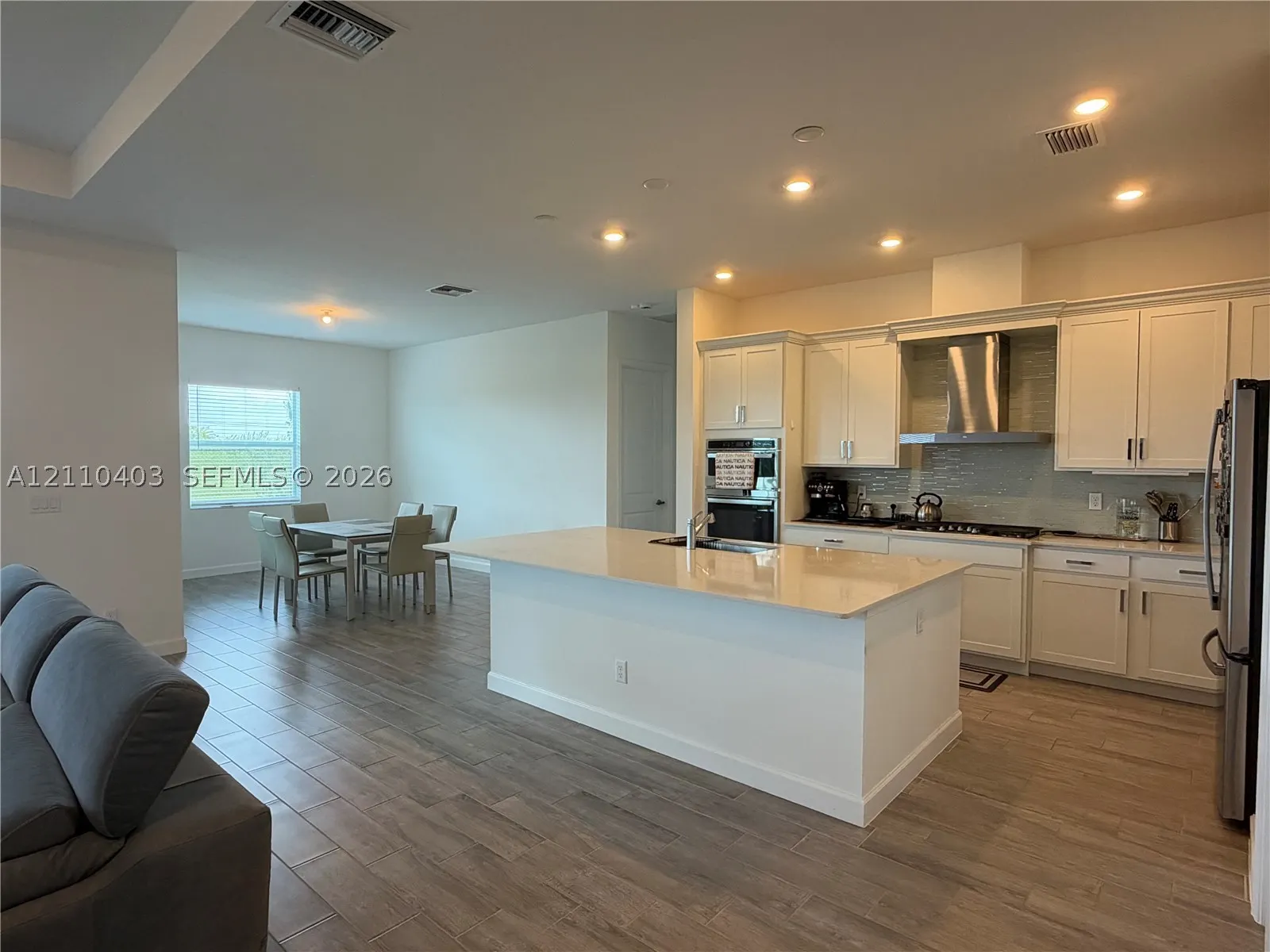 1172 Tangled Orchard Trce