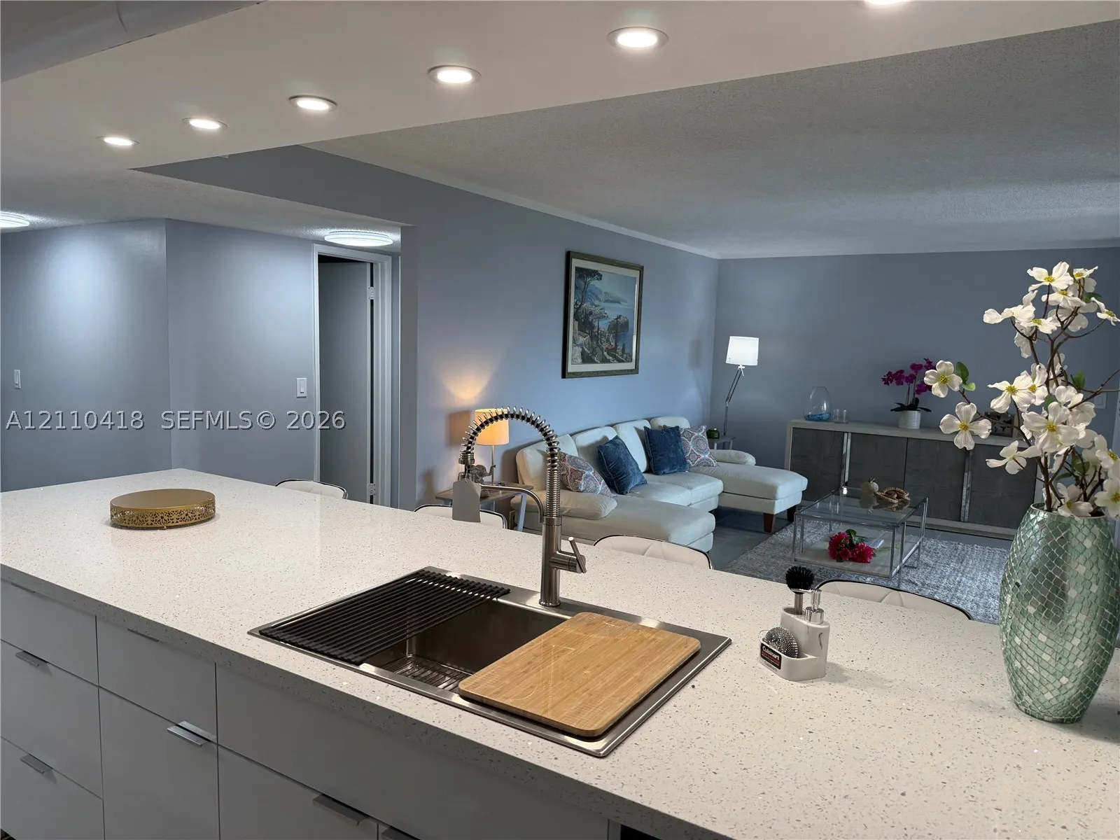 950 Egret Cir #5409
