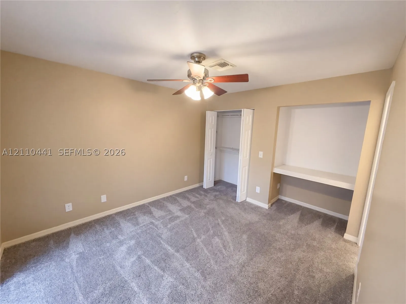 1538 N Lawnwood Cir #3