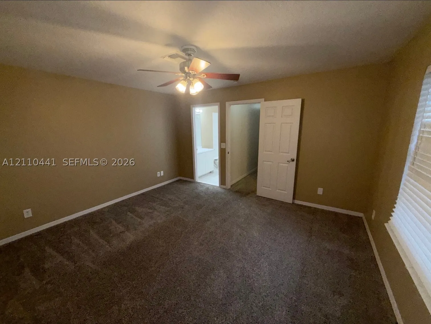 1538 N Lawnwood Cir #3