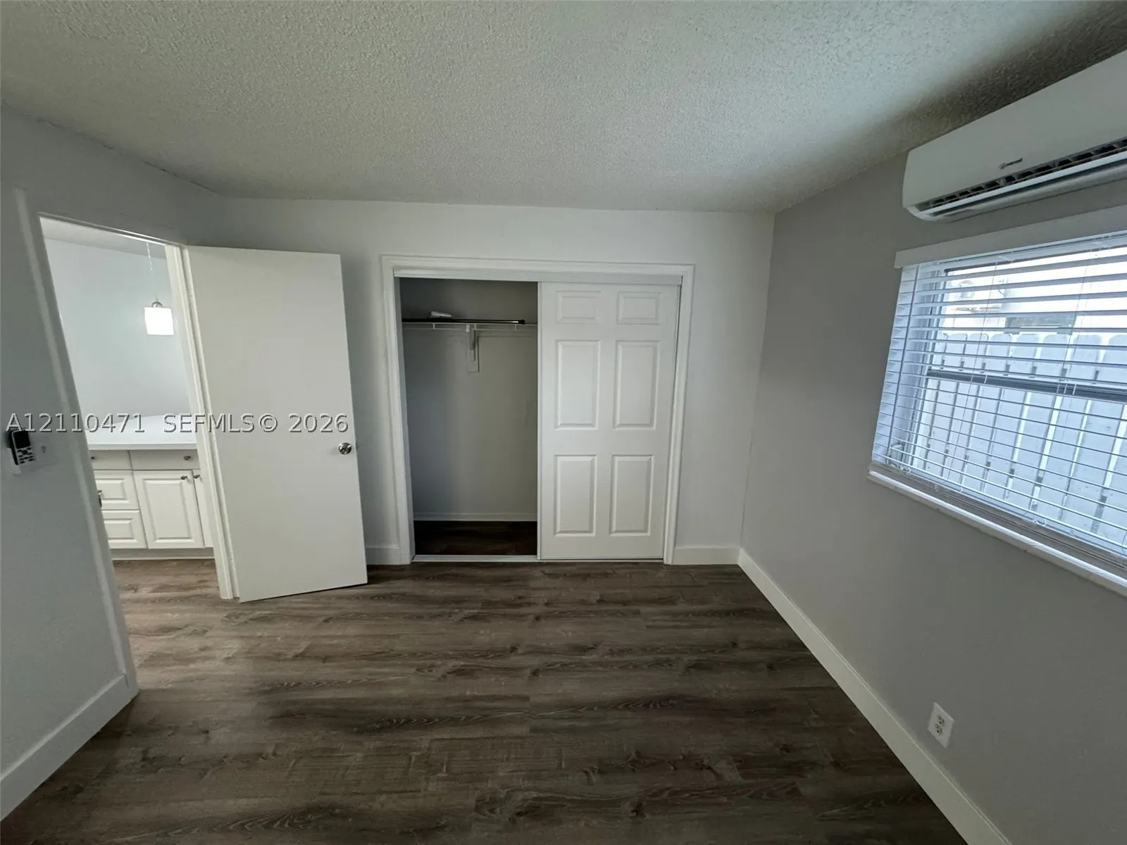 1409 N Dixie Hwy #2