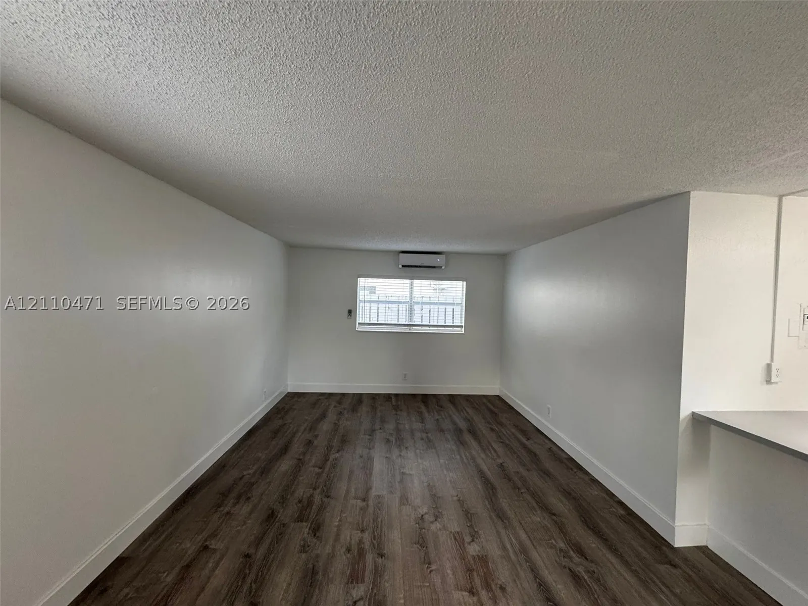 1409 N Dixie Hwy #2