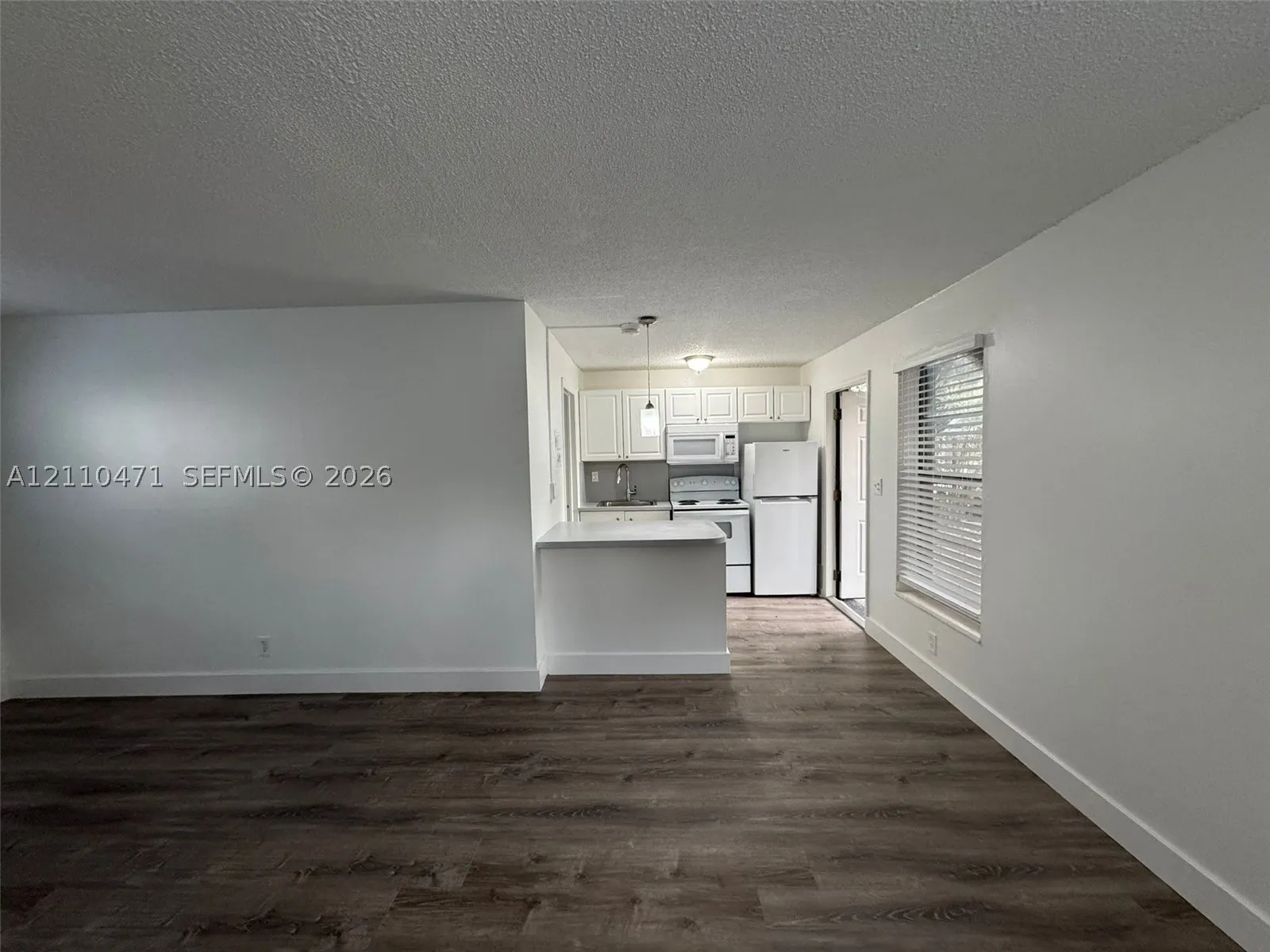 1409 N Dixie Hwy #2