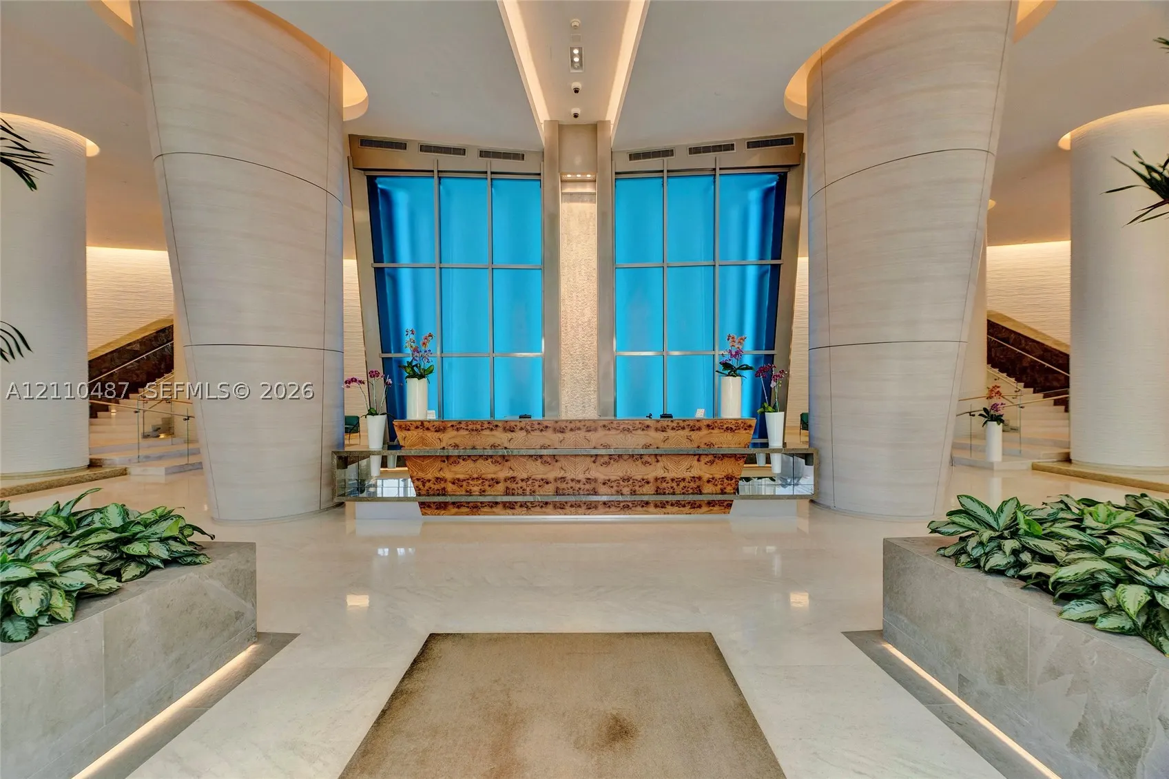 18201 Collins Ave #3402