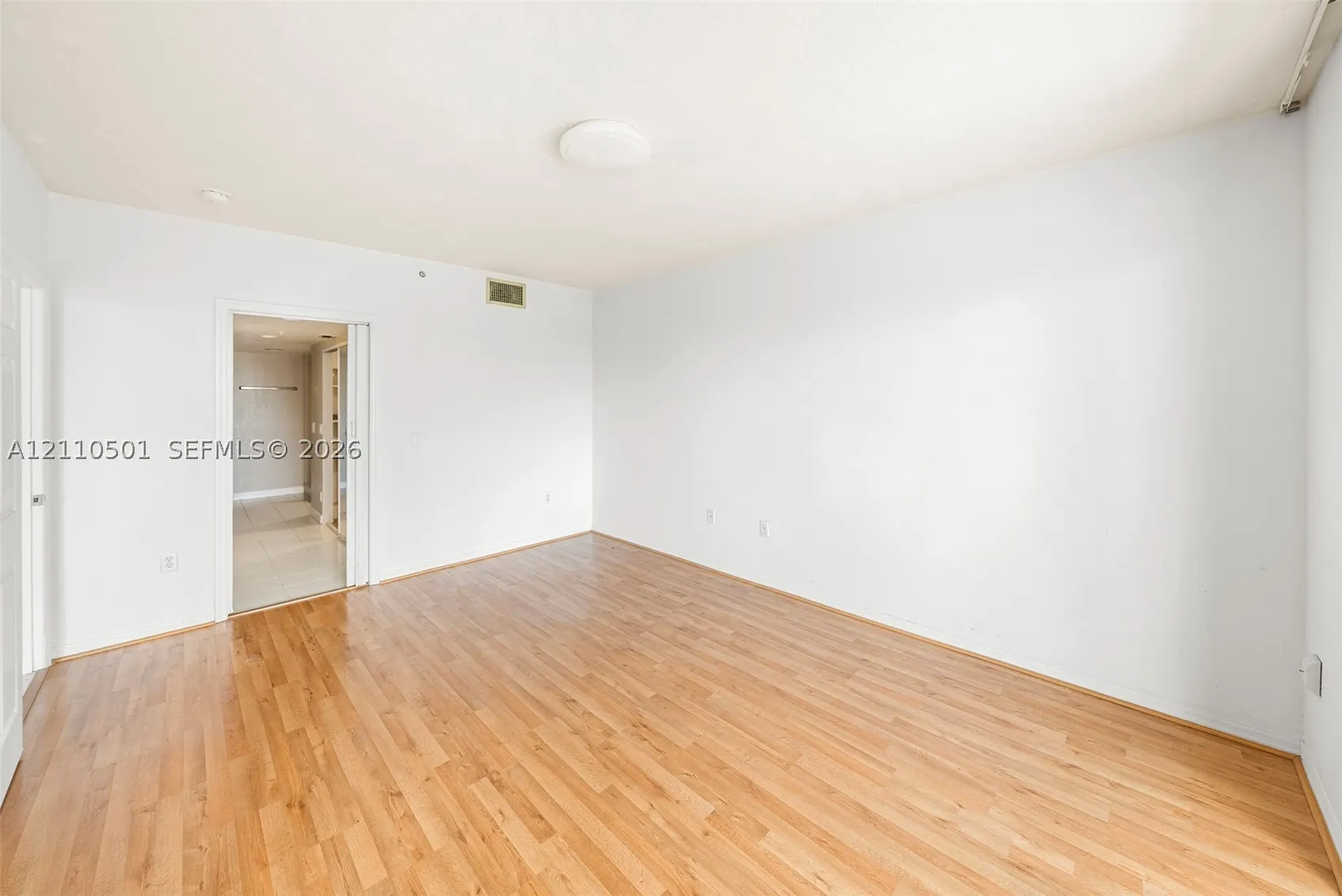 2880 NE 14th St Cswy #404