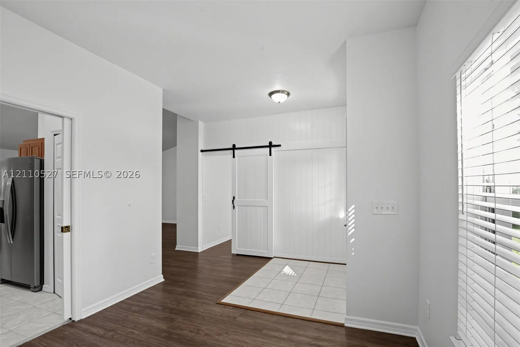 5509 NW Commodore Ter