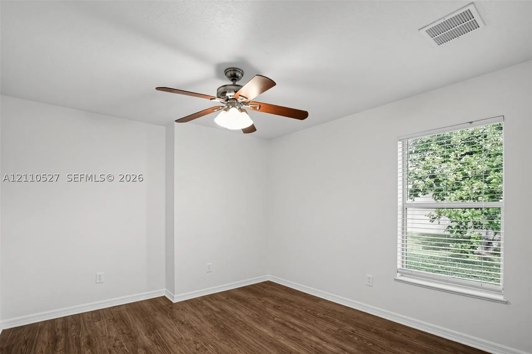 5509 NW Commodore Ter