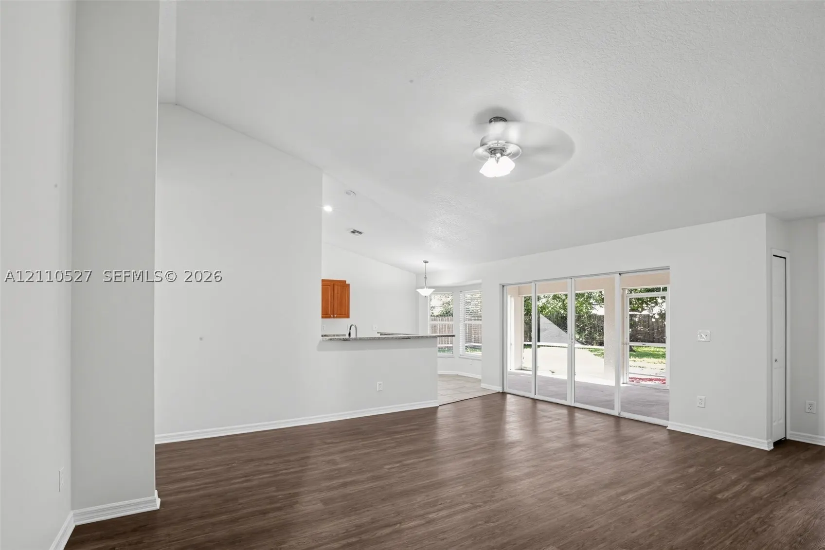 5509 NW Commodore Ter
