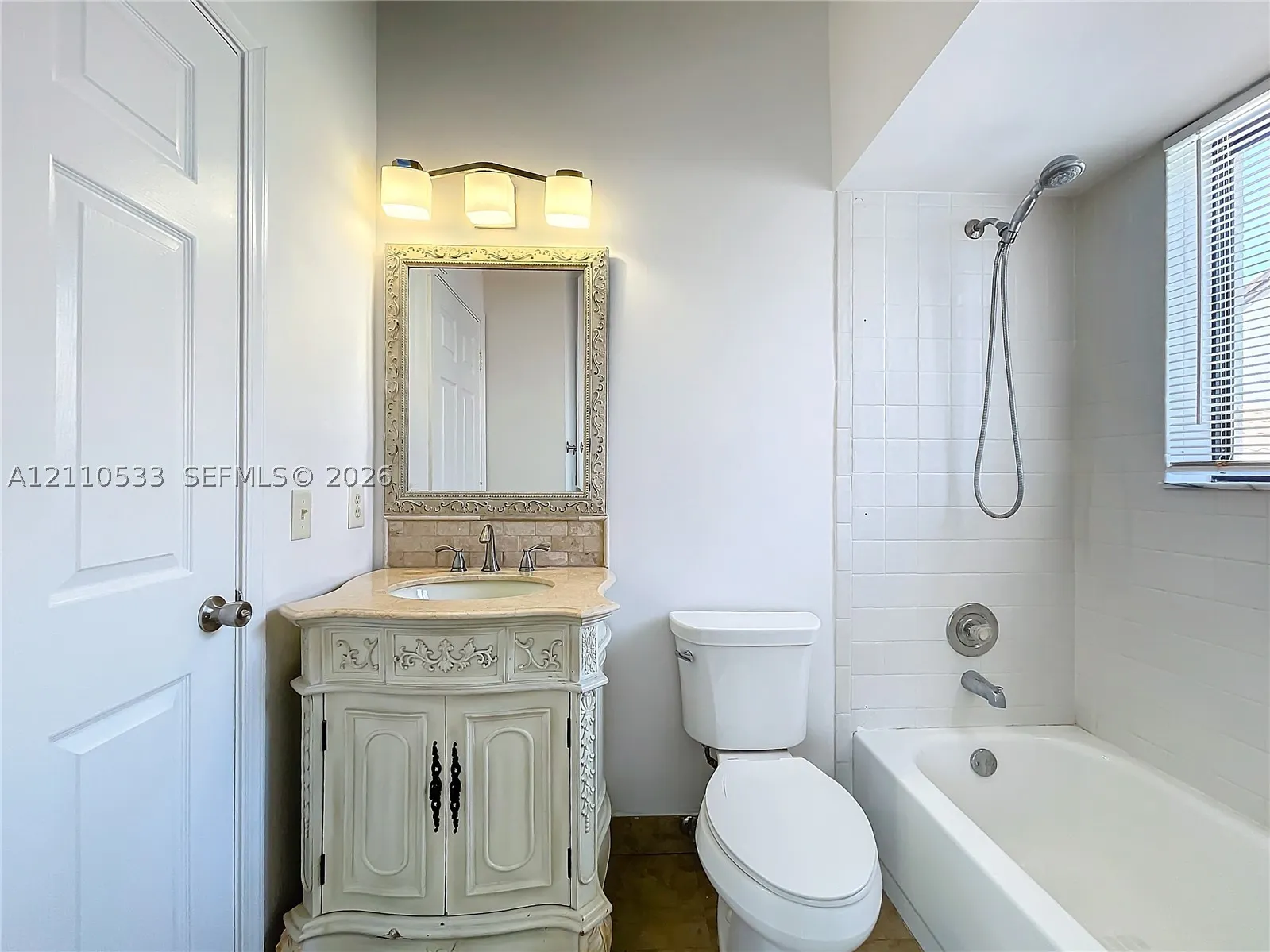 20 Via De Casas Sur #202