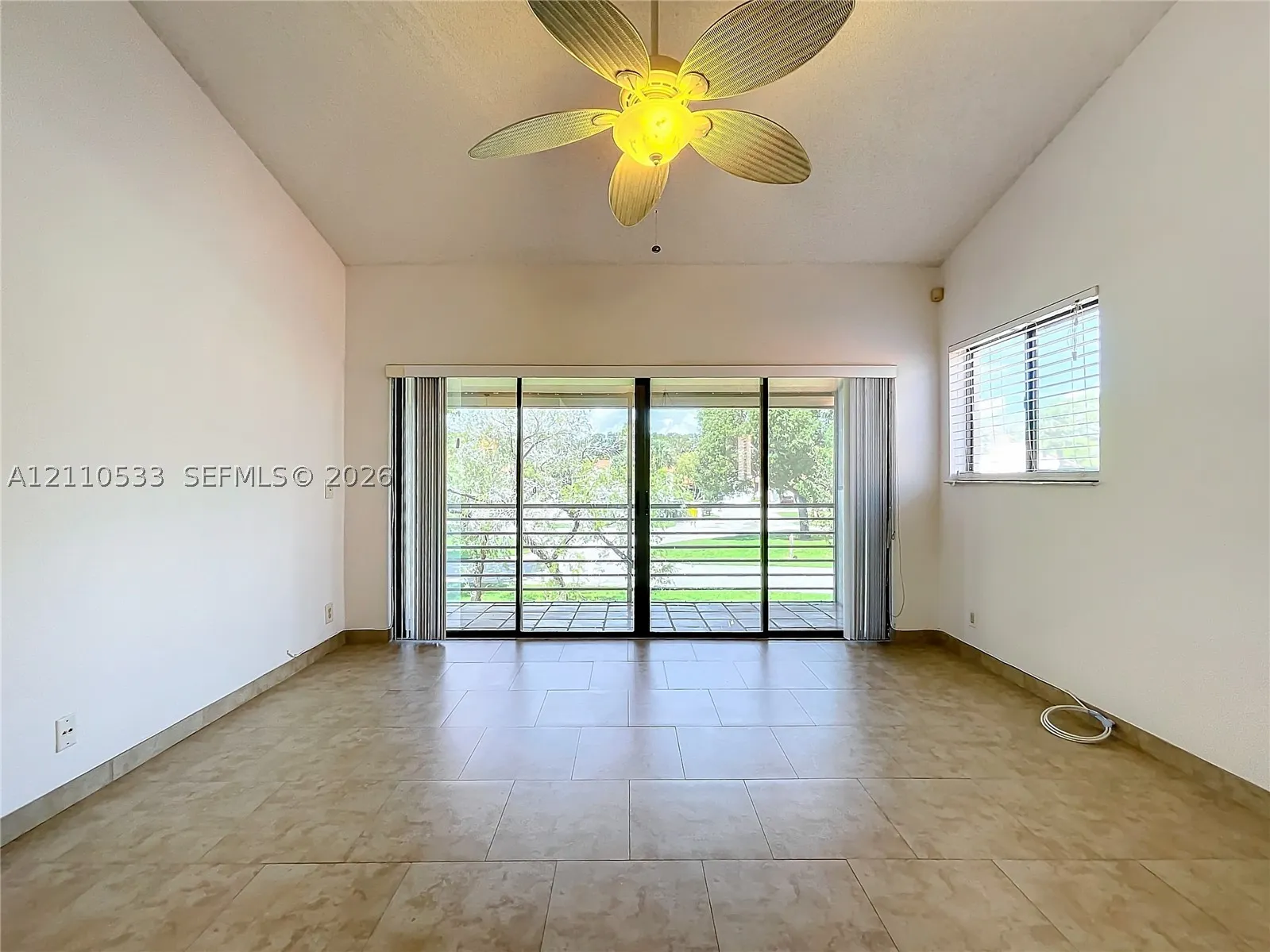 20 Via De Casas Sur #202