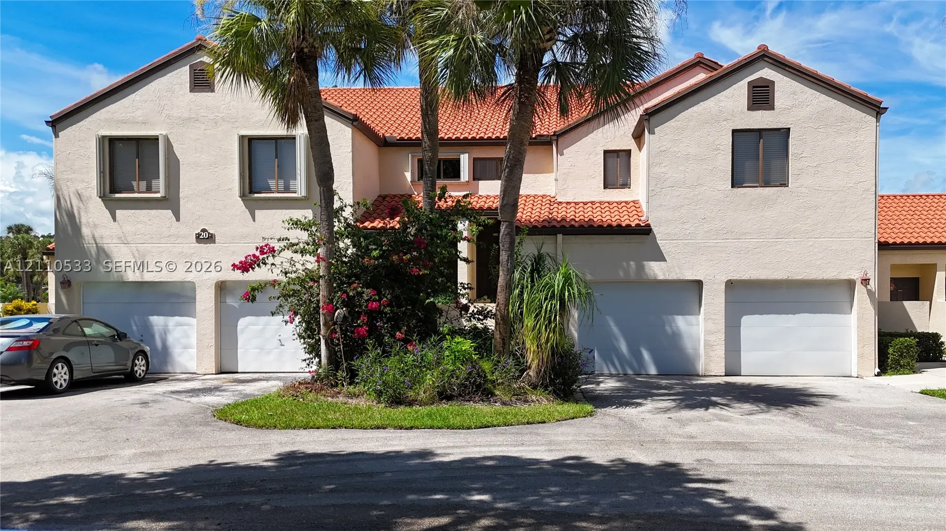 20 Via De Casas Sur #202
