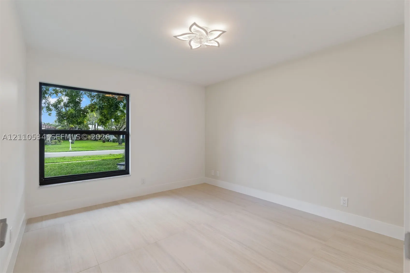 21193 Raindance Ln