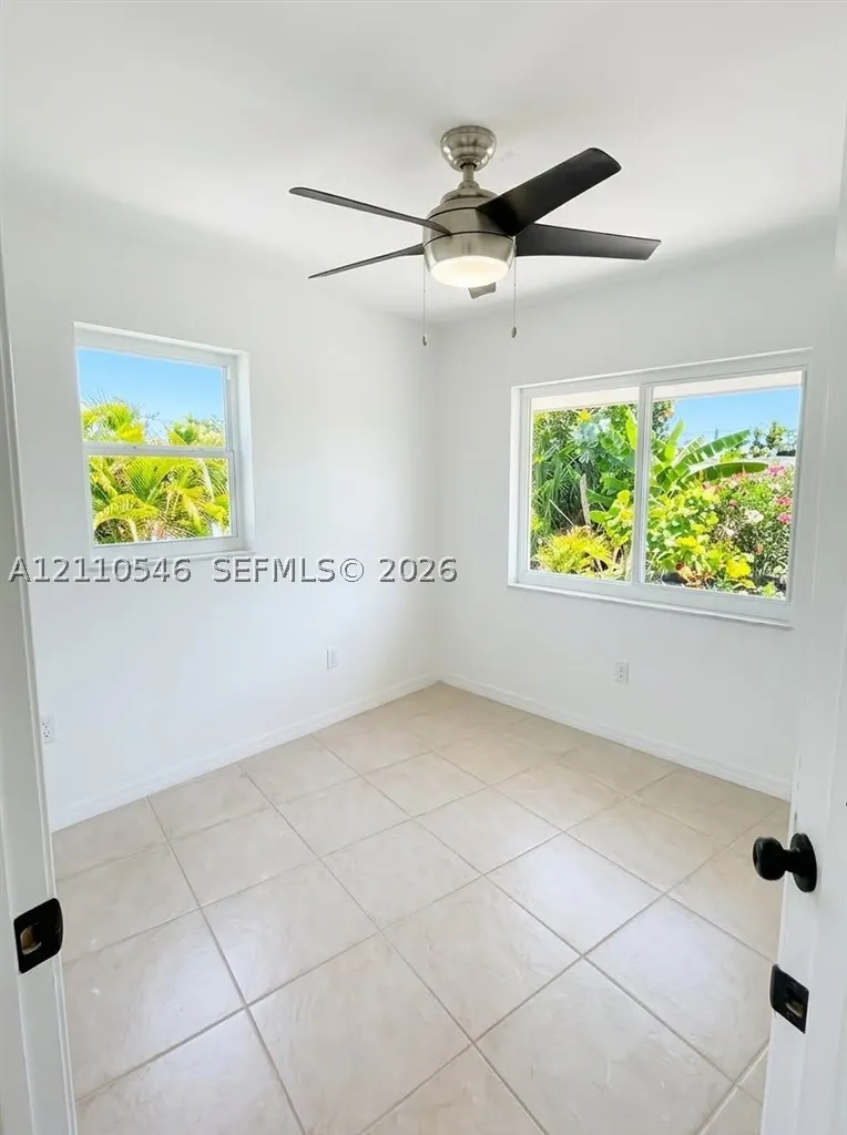 150 NW 44th St #0